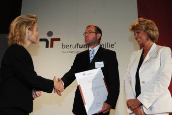 Bundesfamilienministerin Dr. von der Leyen und Dr. Axel Görs